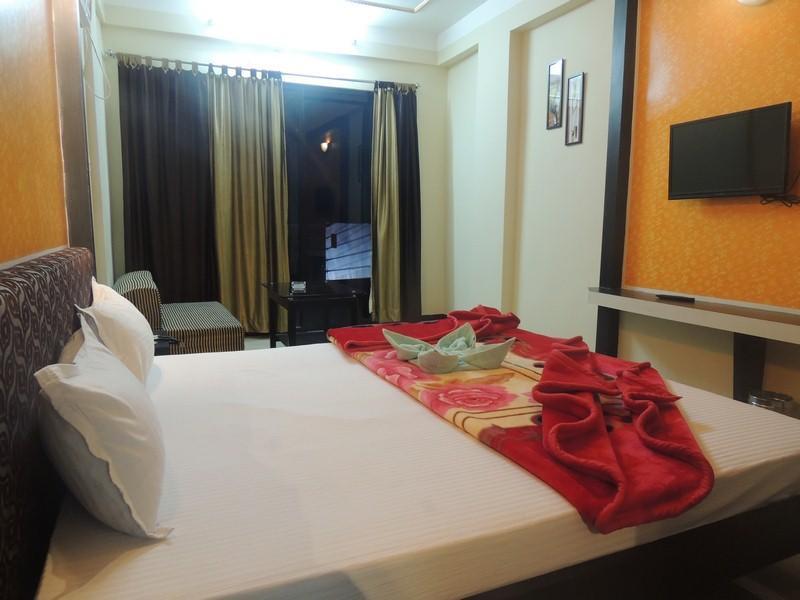 Swagatam International Hotell Tarapith Exteriör bild