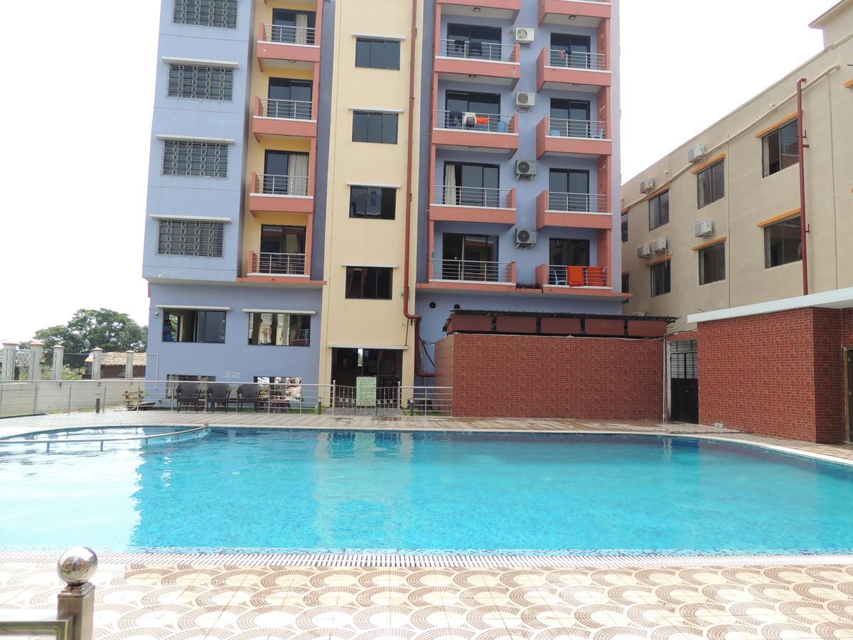 Swagatam International Hotell Tarapith Exteriör bild
