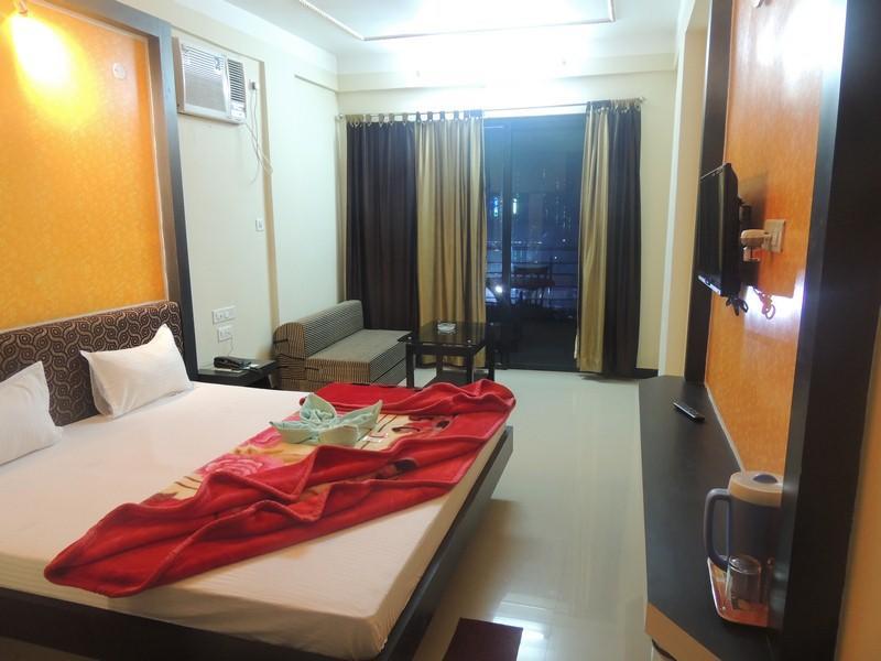 Swagatam International Hotell Tarapith Exteriör bild