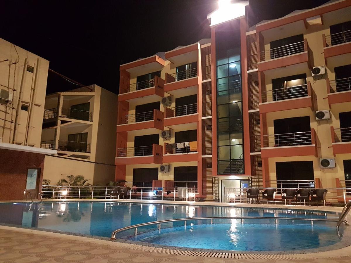 Swagatam International Hotell Tarapith Exteriör bild