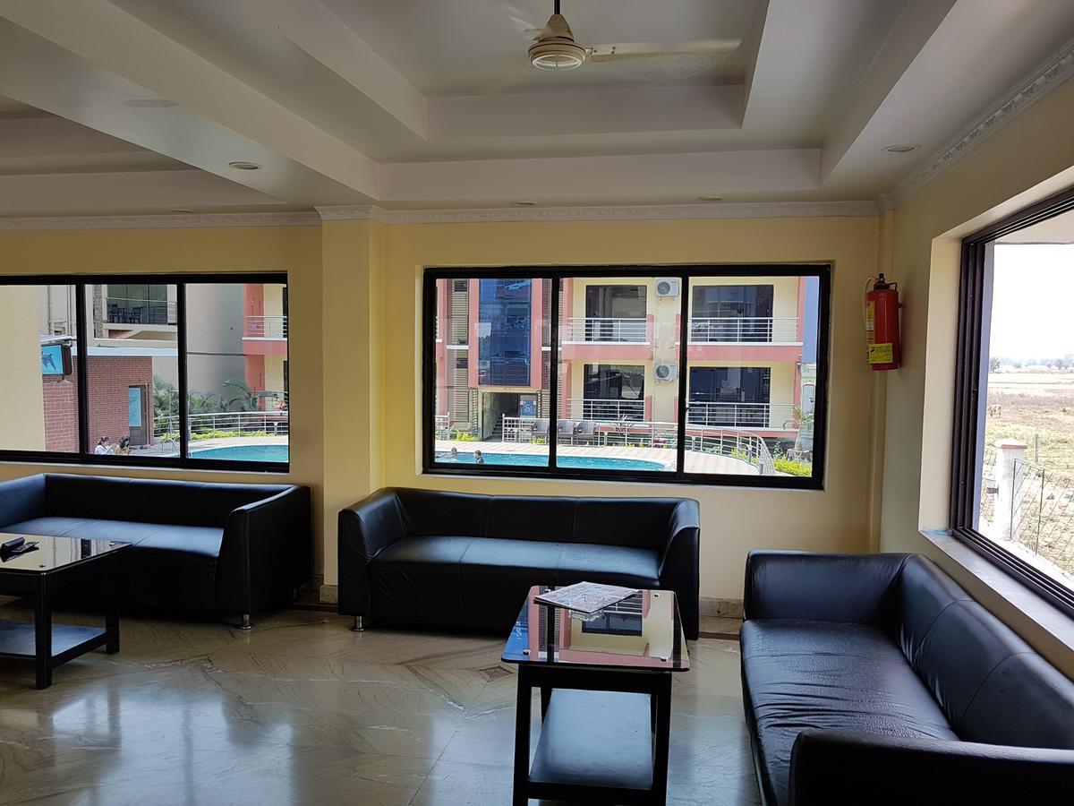 Swagatam International Hotell Tarapith Exteriör bild