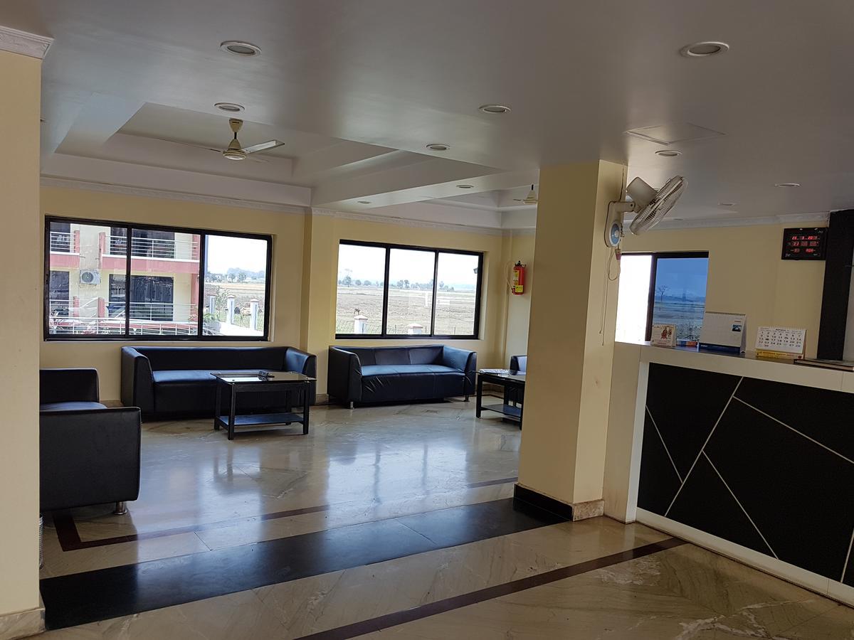 Swagatam International Hotell Tarapith Exteriör bild